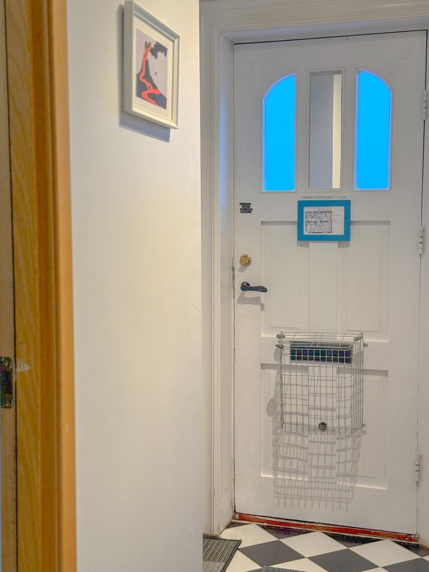 Enjoy Reykjavik Yellow Door Apartment Luaran gambar