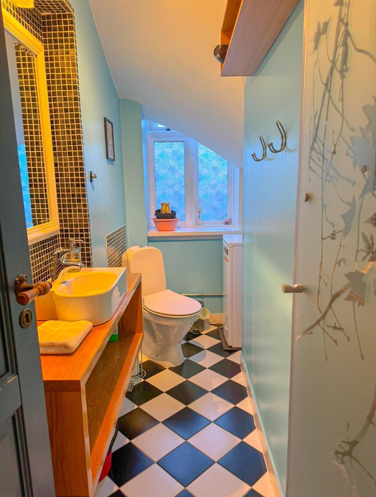 Enjoy Reykjavik Yellow Door Apartment Luaran gambar
